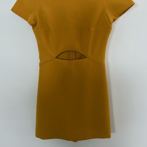 Zara Mustard Romper - Picture 3 of 3